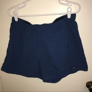 SIZE L. navy blue Patagonia shorts